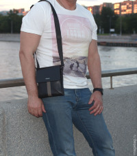 Маленькая мужская сумка из натуральной кожи Paul Rayner 0037100-6