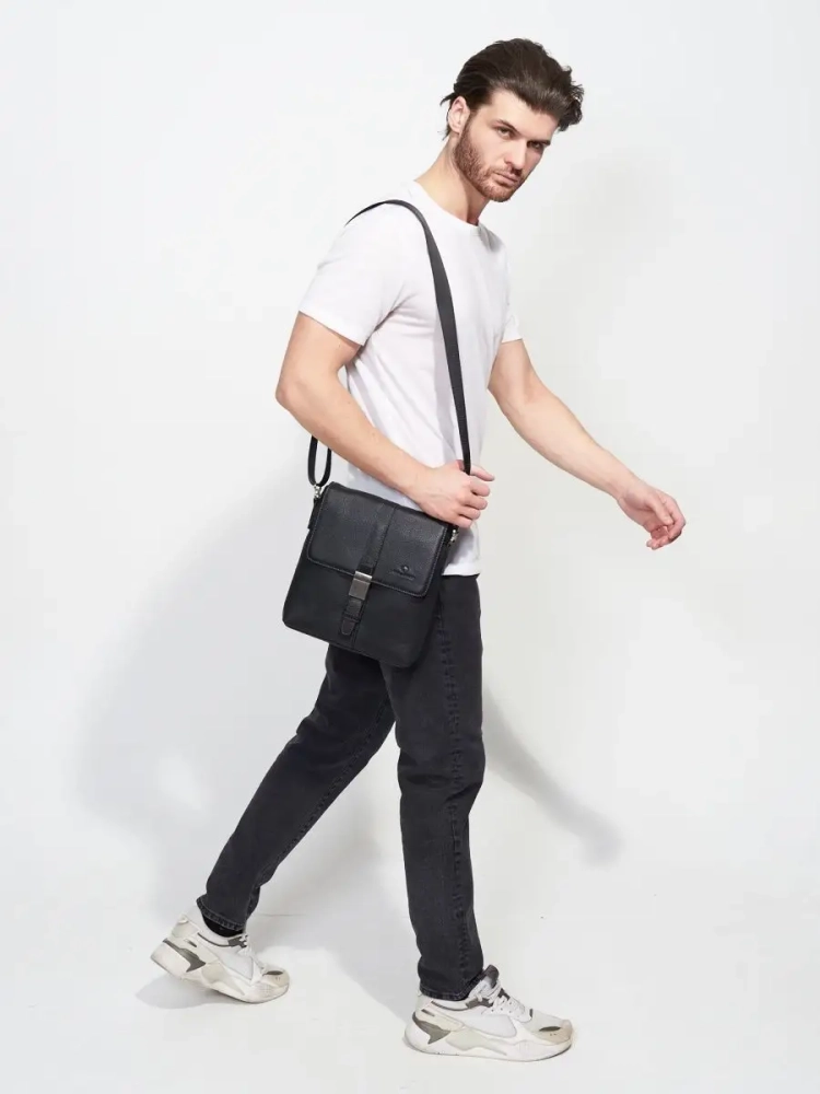 Кожаная мужская сумка-планшет на застежке Paul Rayner 0035117-4